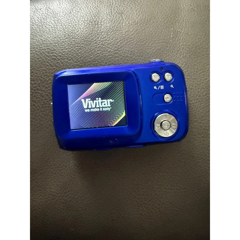 Vivitar VMcam F126 Blue Digital Camera Lens 3x Optical Zoom 12MP‎ HD Video